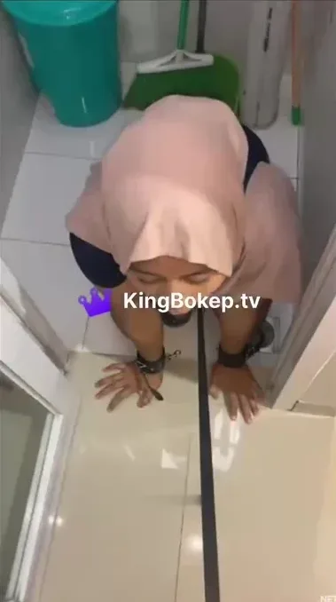 Abg Viral Lagi Jepang Com Tante Mawarni Ritual Ngepel Lantai Telanj4ng Bodynya Punel Bobanya Gelantong Kewer Kewer Indonesia Viral 2026 Terbaru Lagi Viral